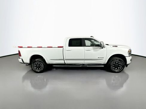New 2026 RAM 2500 Limited w/ Towing Technology Group image 8