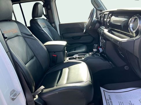 Used 2022 Jeep Wrangler Unlimited Rubicon w/ Dual Top Group image 28