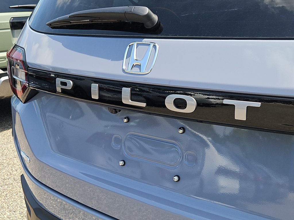 New 2026 Honda Pilot EX-L image 5