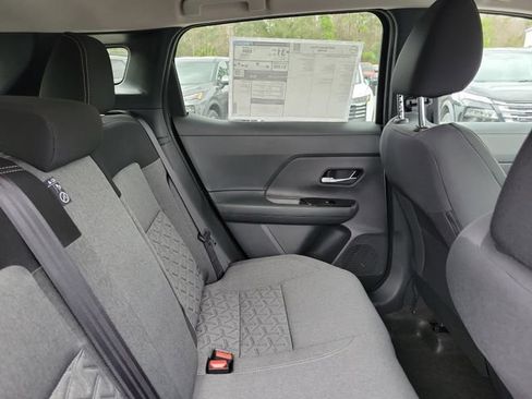 New 2026 Nissan Kicks SV w/ SV Premium Package FWD image 28