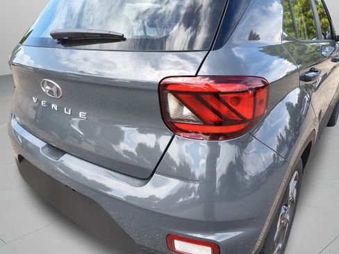 New 2026 Hyundai Venue SEL FWD image 33