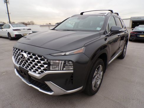 Used 2022 Hyundai Santa Fe SEL w/ Convenience + Premium Package image 3