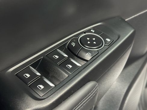 Used 2025 Ford Ranger Raptor image 17