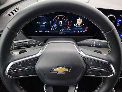 Certified 2025 Chevrolet Traverse LT image 21