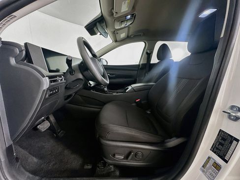 Used 2026 Hyundai Tucson SEL FWD image 13