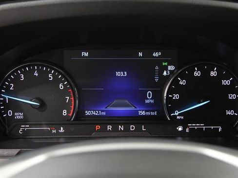 Used 2022 Ford Explorer XLT w/ Equipment Group 202A image 9