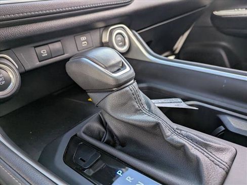 Certified 2025 Toyota Grand Highlander FWD image 12