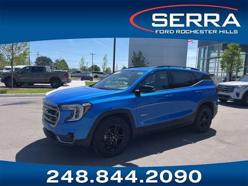 Used 2024 GMC Terrain AT4 w/ Tech Package AWD/4WD image 1