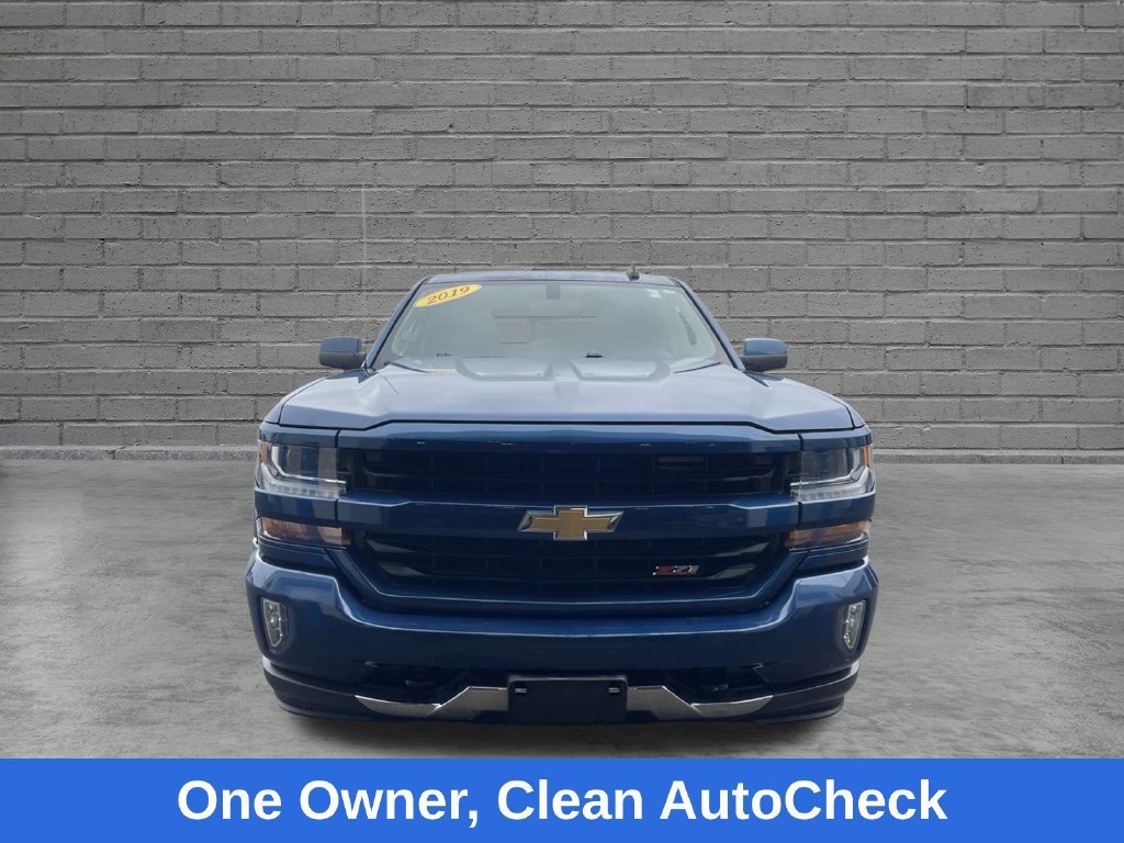 Used 2019 Chevrolet Silverado 1500 LT w/ All Star Edition AWD/4WD image 2