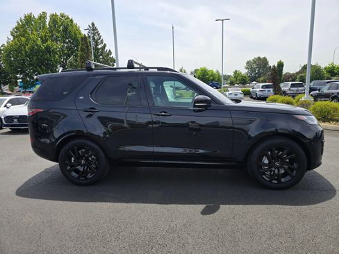 Used 2020 Land Rover Discovery Landmark AWD/4WD image 6