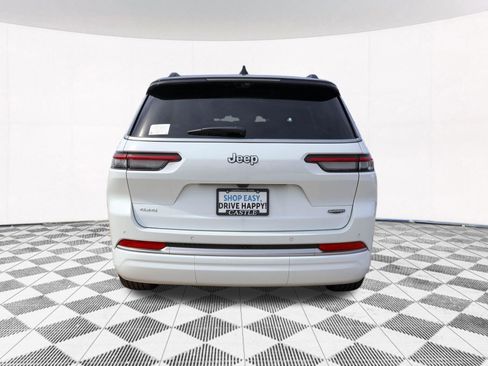 New 2026 Jeep Grand Cherokee L Summit AWD/4WD image 14