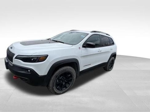 Used 2022 Jeep Cherokee Trailhawk w/ Sound & Nav Group image 3