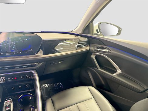 Certified 2025 Audi Q5 Premium w/ Convenience Package AWD/4WD image 24
