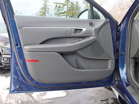 Used 2021 Hyundai Sonata SEL w/ Cargo Package image 28