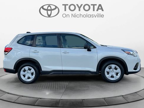 Used 2024 Subaru Forester AWD/4WD image 7