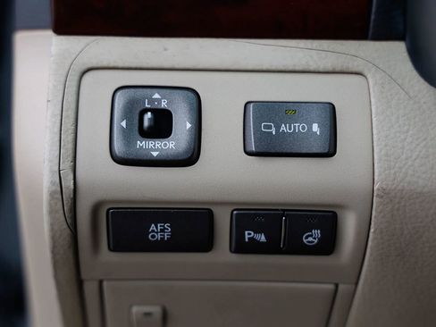 Used 2008 Lexus LS 460 RWD image 41