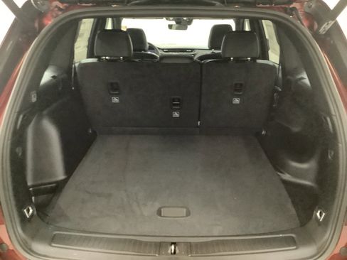 New 2026 Jeep Grand Cherokee Altitude AWD/4WD image 8