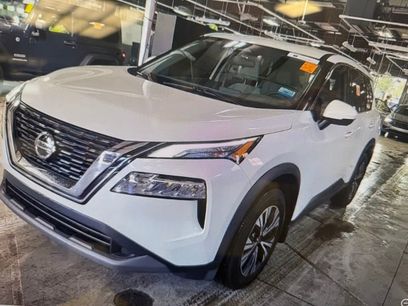 Used 2021 Nissan Rogue SV