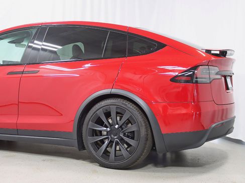 Used 2022 Tesla Model X AWD/4WD image 11
