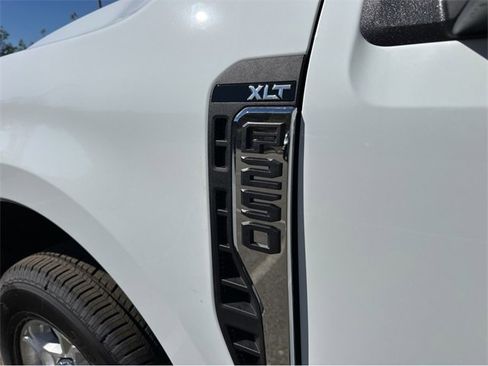 New 2026 Ford F250 XLT w/ F-250 >10K GVWR Package image 16