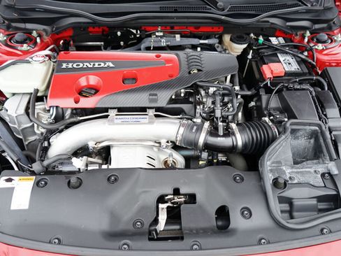 Used 2019 Honda Civic Type R image 17