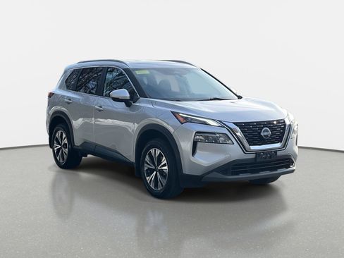 Certified 2023 Nissan Rogue SV w/ SV Premium Package image 3