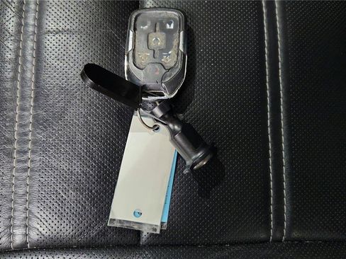 Used 2015 GMC Yukon Denali w/ Touring Package image 49