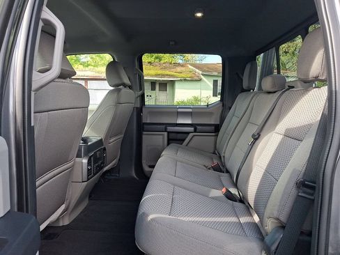 Used 2022 Ford F250 XLT w/ Black Appearance Package AWD/4WD image 10