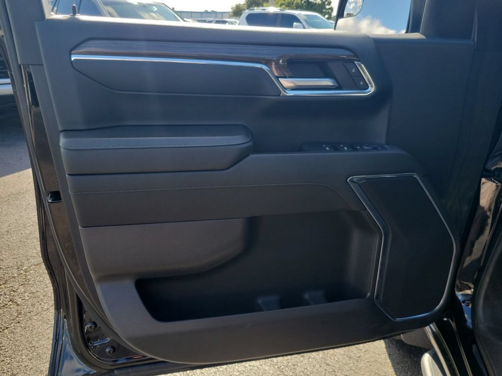 Certified 2023 Chevrolet Silverado 1500 RST AWD/4WD image 22