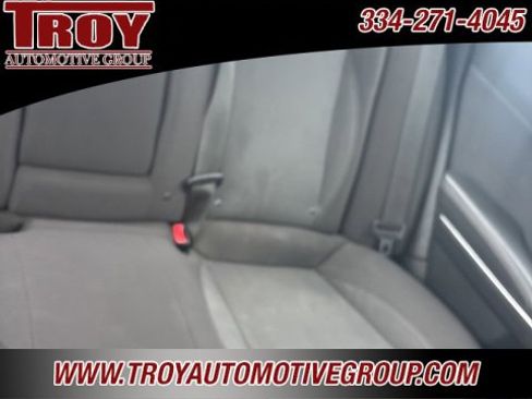 Used 2017 Dodge Charger SE image 18