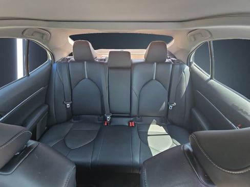Used 2020 Toyota Camry XSE w/ Navigation Package FWD image 13