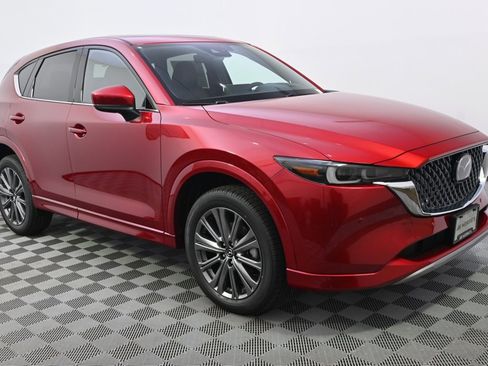 New 2025 MAZDA CX-5 Signature image 8