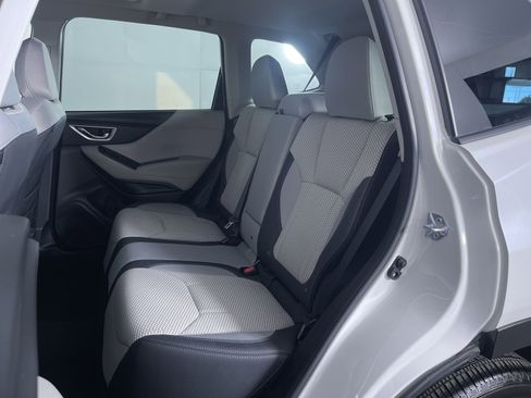 Used 2023 Subaru Forester Premium image 22