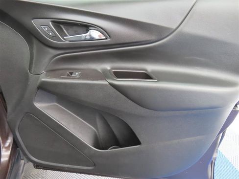 Used 2020 Chevrolet Equinox LT FWD image 28