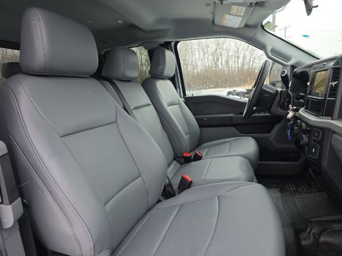 New 2025 Ford F550 4x4 Supercab Super Duty image 38