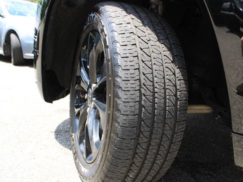 Used 2019 Jeep Grand Cherokee Summit AWD/4WD image 19
