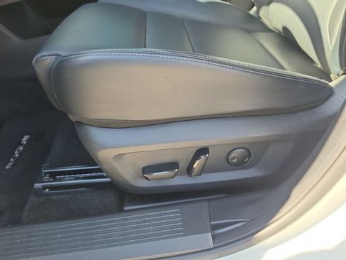 Certified 2023 Nissan Rogue SV w/ SV Premium B Package FWD image 21