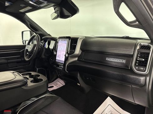Used 2026 RAM 2500 Laramie AWD/4WD image 48