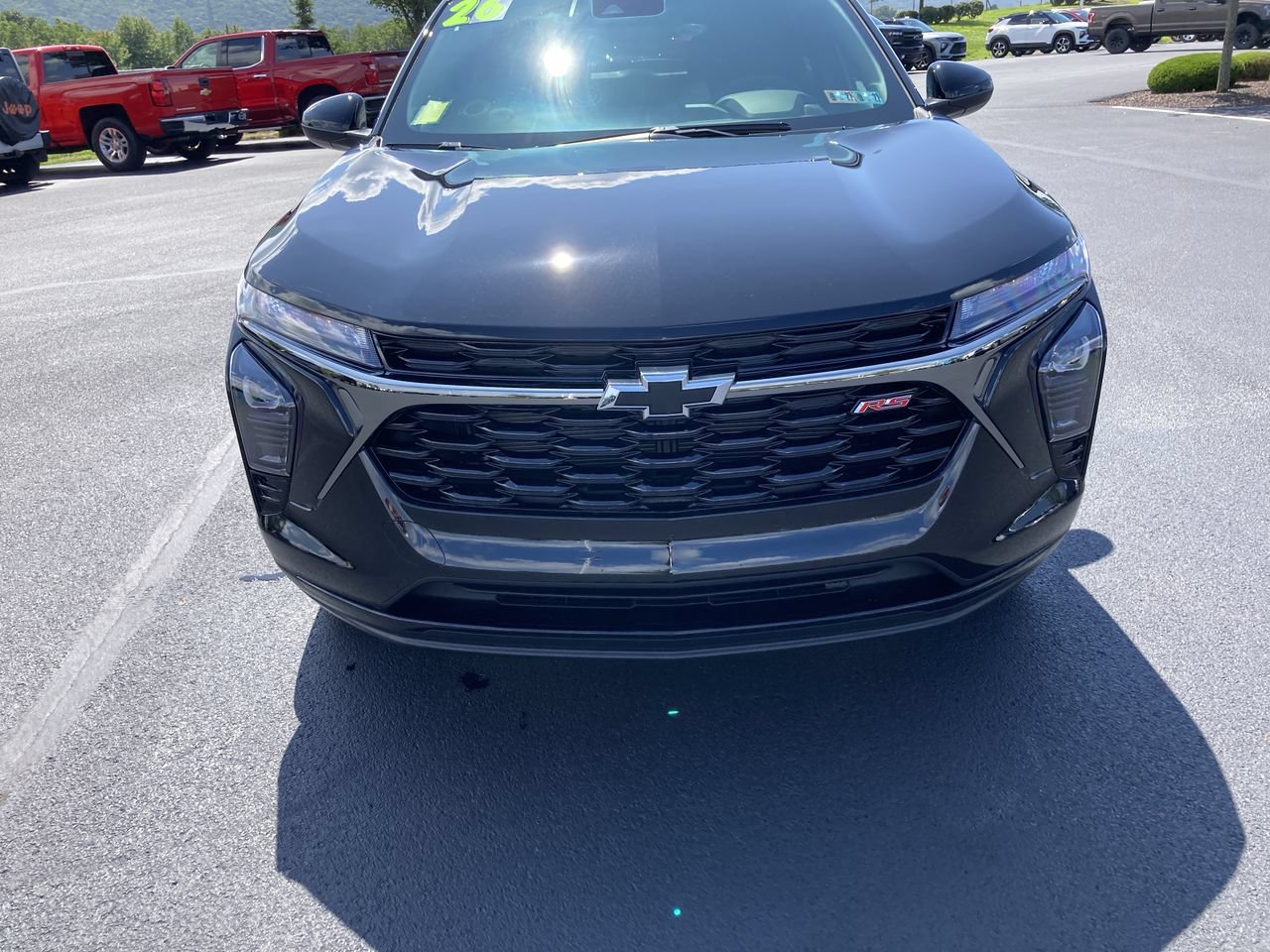 New 2026 Chevrolet Trax RS w/ Sunroof Package FWD image 14