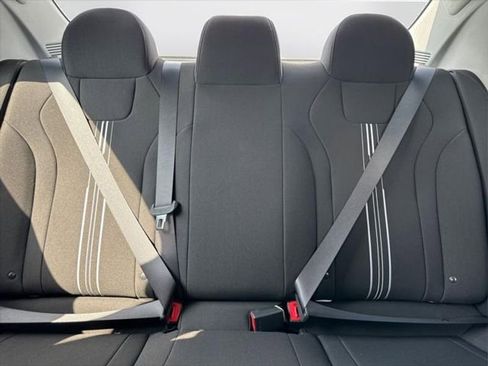 New 2025 Hyundai Elantra Blue image 20