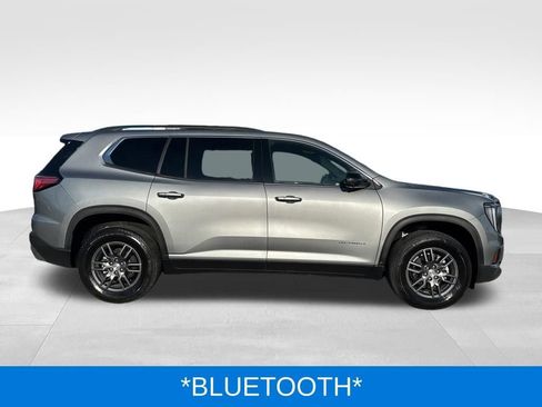 Used 2025 GMC Acadia Elevation FWD image 3