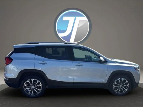 Used 2019 GMC Terrain SLT image 4
