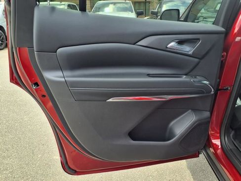 New 2026 Chevrolet Traverse LT w/ Driver Confidence Package image 24