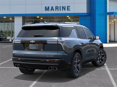 New 2026 Chevrolet Traverse High Country image 4