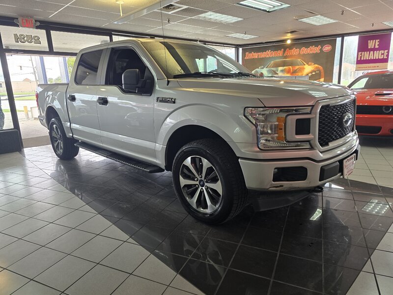 Used 2019 Ford F150 XL w/ Equipment Group 101A Mid AWD/4WD image 3