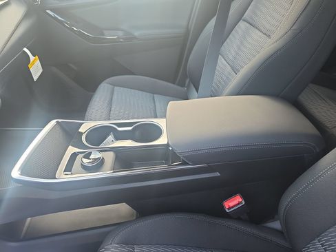 New 2027 Chevrolet Equinox LT FWD image 23