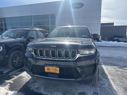 Used 2025 Jeep Grand Cherokee Laredo X