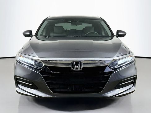 Used 2019 Honda Accord LX image 2