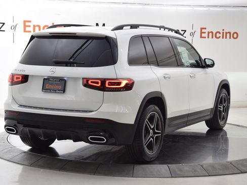 Certified 2023 Mercedes-Benz GLB 250 image 6