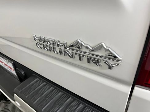 Certified 2021 Chevrolet Silverado 1500 High Country w/ Technology Package AWD/4WD image 22